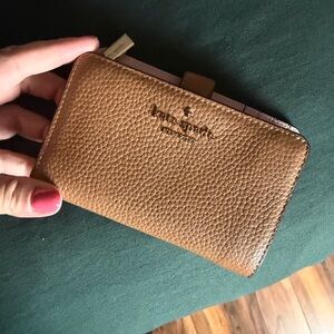 kate spade Tan Pebbled Leather Zip Card Wallet with Logo